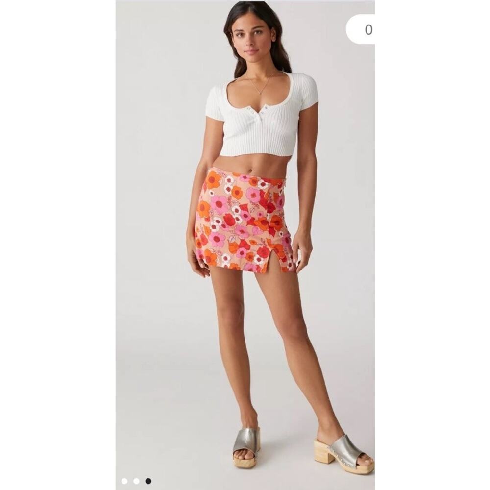 UO Rosie Notched Pelmet Mini Skirt